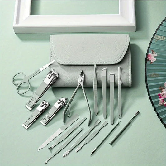 ProNail™ 16-Piece Manicure & Pedicure Set
